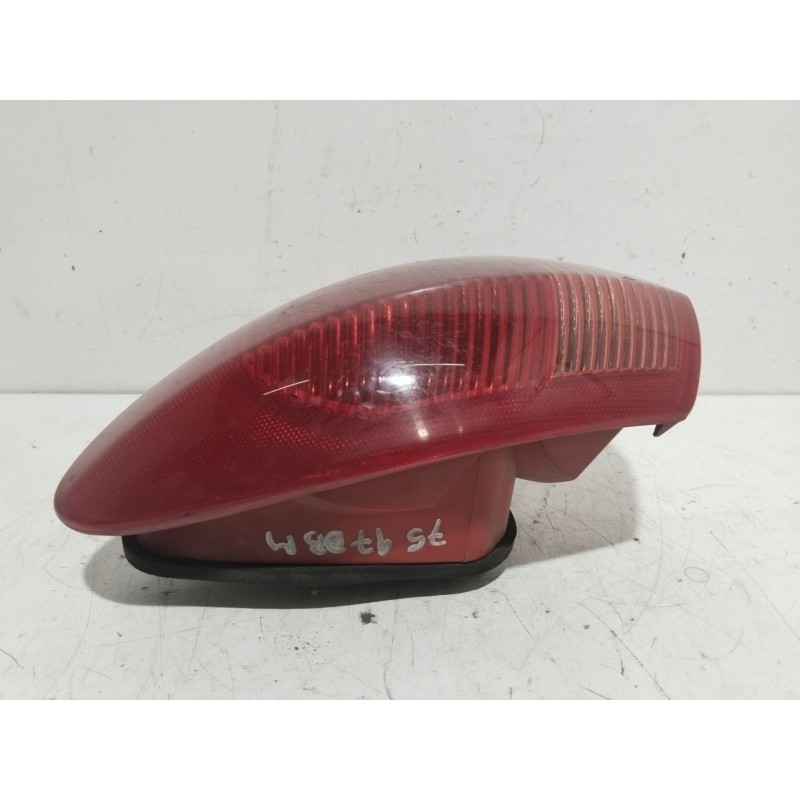 Recambio de piloto trasero derecho para alfa romeo 147 (190) 1.6 ts 105 collezione referencia OEM IAM 60693791  246401