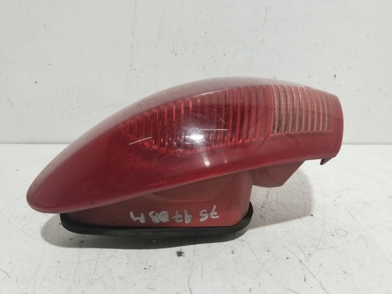 Recambio de piloto trasero derecho para alfa romeo 147 (190) 1.6 ts 105 collezione referencia OEM IAM 60693791  246401