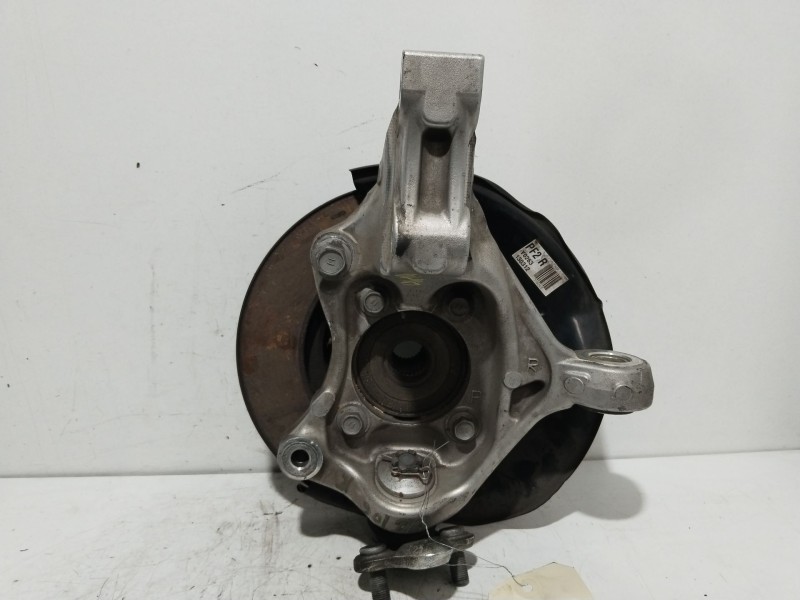 Recambio de mangueta delantera derecha para toyota prius (nhw30) plug-in hybrid advance referencia OEM IAM 4320247030  