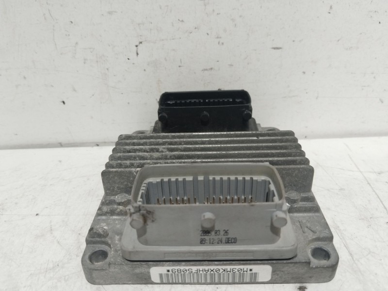 Recambio de centralita motor uce para chevrolet aveo / kalos hatchback (t200) 1.4 referencia OEM IAM 96417550XAHF  