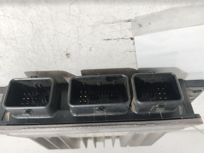 Recambio de centralita motor uce para dacia logan mcv (ks_) 1.5 dci (ks0k) referencia OEM IAM 8200513058  6288914