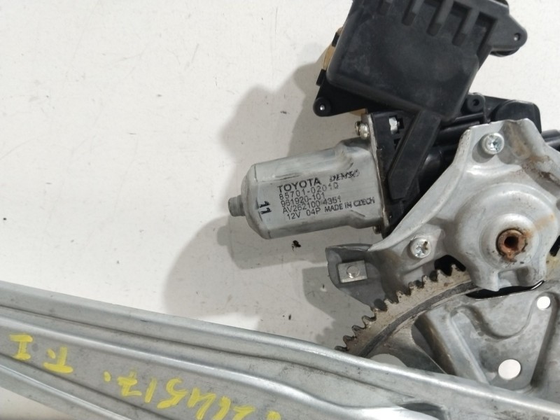 Recambio de elevalunas trasero izquierdo para toyota auris (_e18_) 1.8 hybrid (zwe186_) referencia OEM IAM 8570102010  1615575