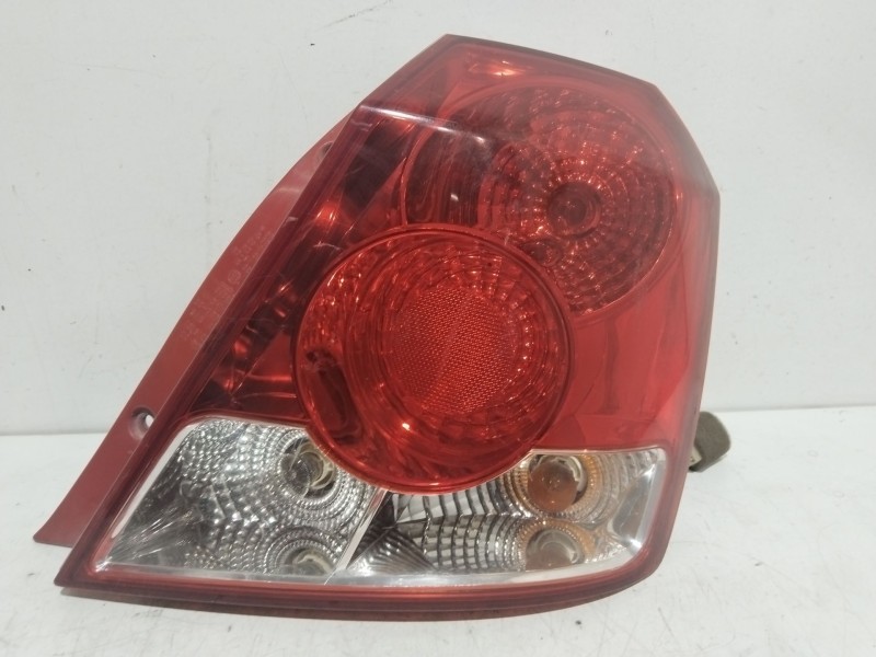 Recambio de piloto trasero derecho para chevrolet aveo / kalos hatchback (t200) 1.4 referencia OEM IAM 96540269  