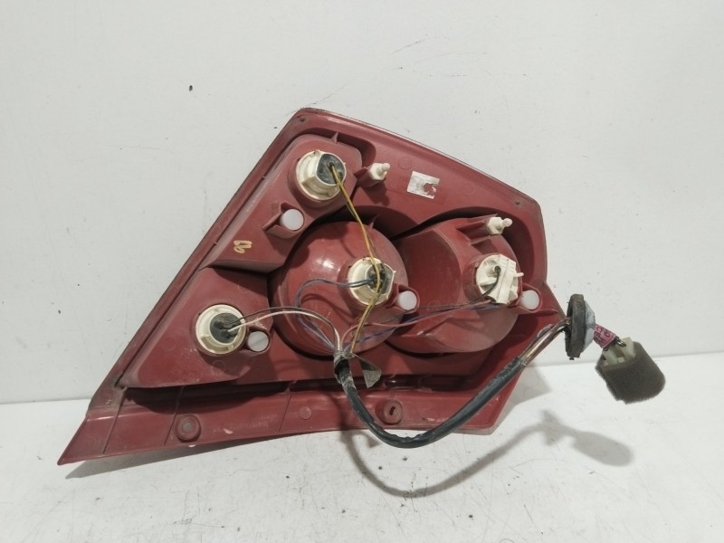 Recambio de piloto trasero derecho para chevrolet aveo / kalos hatchback (t200) 1.4 referencia OEM IAM 96540269  