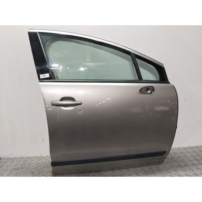 Recambio de puerta delantera derecha para peugeot 3008 i monospace (0u_) 2.0 hdi referencia OEM IAM 9004AV  