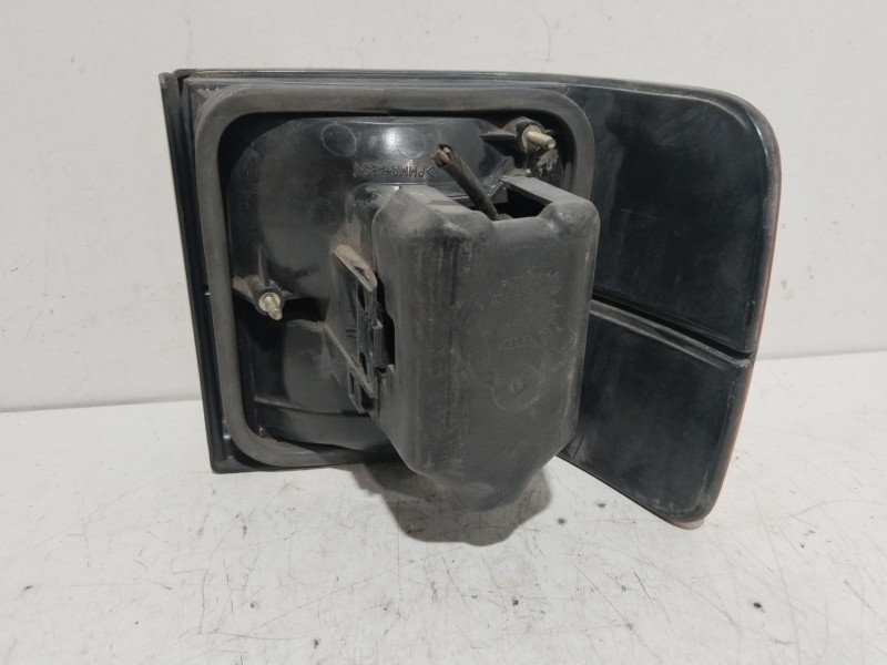 Recambio de piloto trasero derecho para volkswagen vento (1h2) 2.0 referencia OEM IAM 1H5945520  