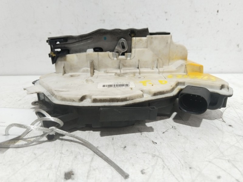 Recambio de cerradura puerta trasera derecha para skoda suberb (3t4) ambition referencia OEM IAM 1S4839016B  610064