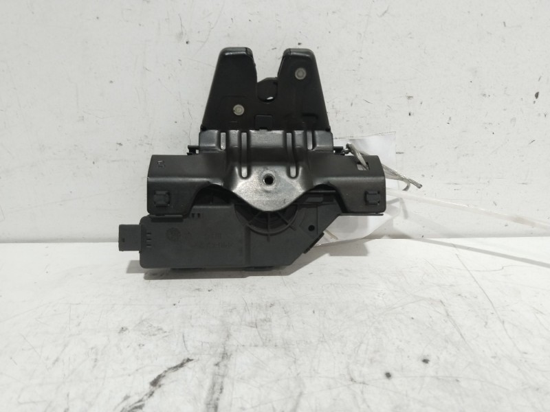 Recambio de cerradura maletero / porton para bmw 3 (e46) 320 d referencia OEM IAM 286S2  8196401