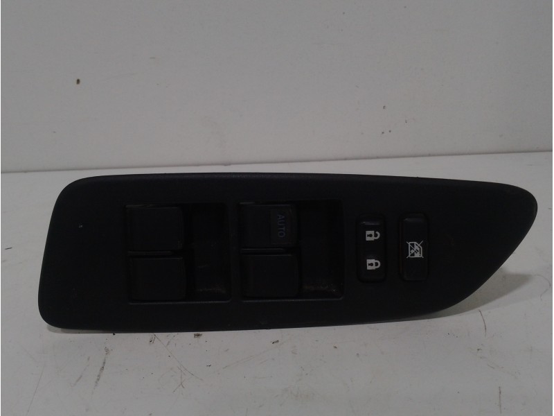 Recambio de mando elevalunas delantero izquierdo para toyota auris luna referencia OEM IAM 8482002230 15 PINES 