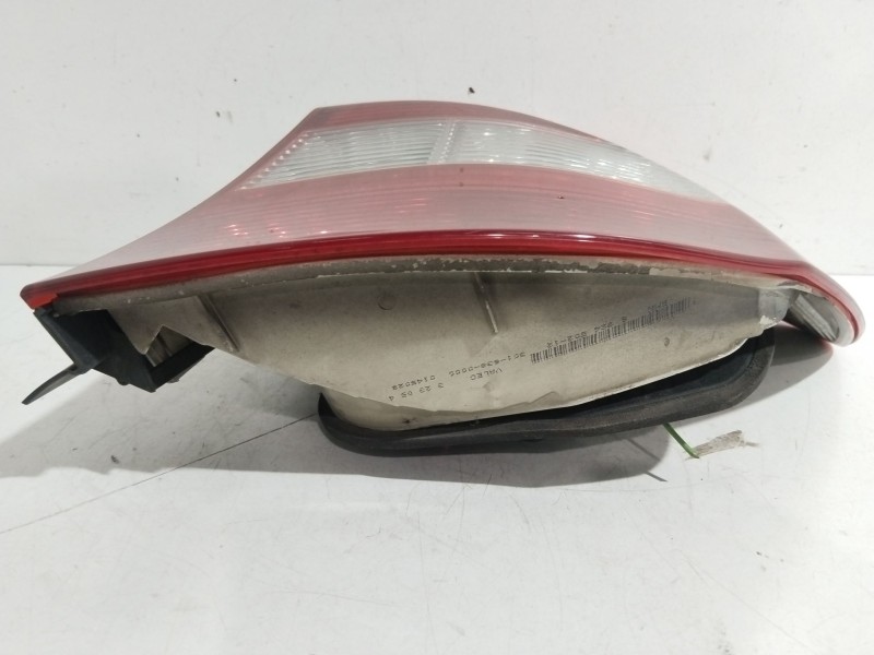 Recambio de piloto trasero derecho para bmw 1 (e87) 118 d referencia OEM IAM 3018380000  