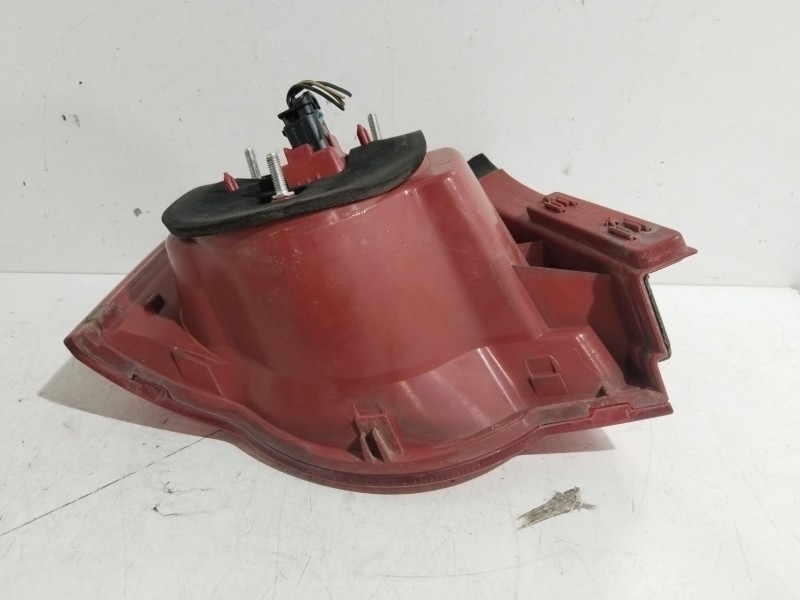 Recambio de piloto trasero derecho para volkswagen passat b6 (3c2) 2.0 tdi 16v referencia OEM IAM 3C5945096H  