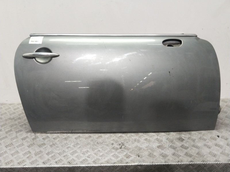 Recambio de puerta delantera derecha para bmw r50 , r53 cooper s referencia OEM IAM 41517202912 GRIS 
