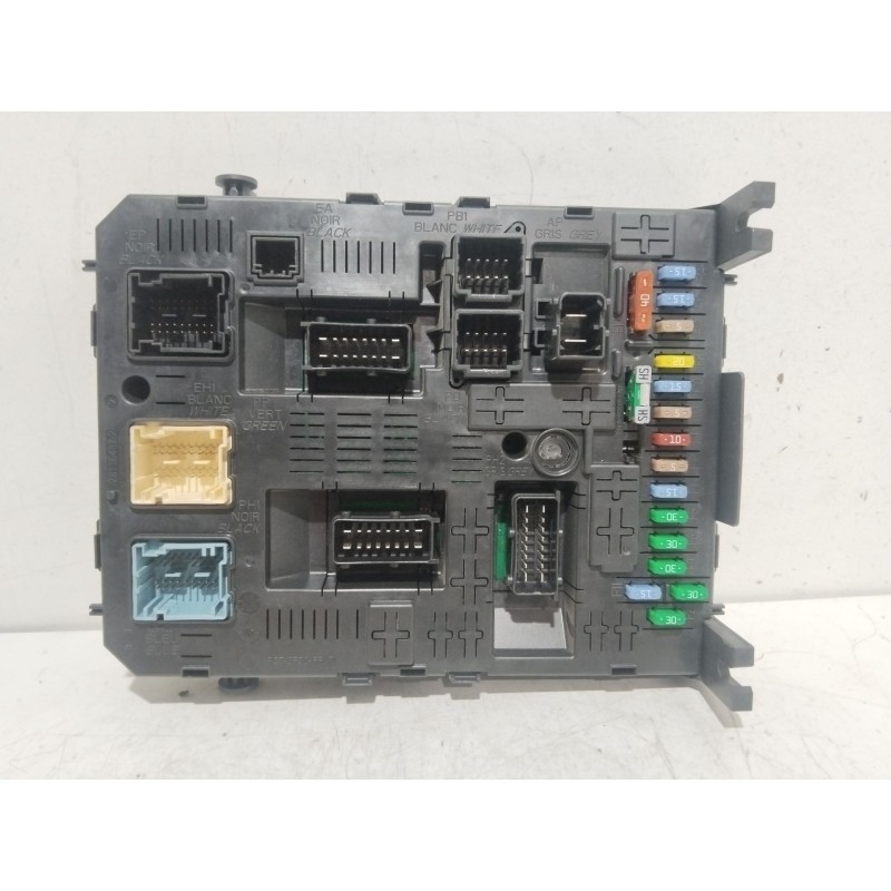 Recambio de caja reles / fusibles para peugeot 3008 i monospace (0u_) 2.0 hdi referencia OEM IAM 966405878002  