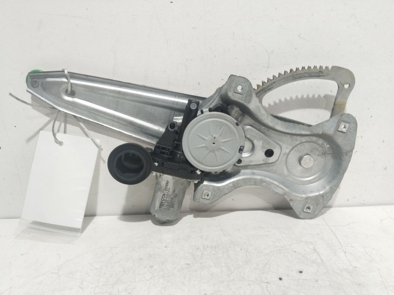 Recambio de elevalunas trasero derecho para toyota auris luna+ referencia OEM IAM 857200D120  