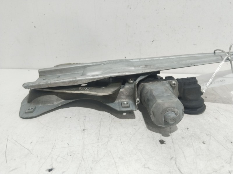 Recambio de elevalunas trasero derecho para toyota auris luna+ referencia OEM IAM 857200D120  