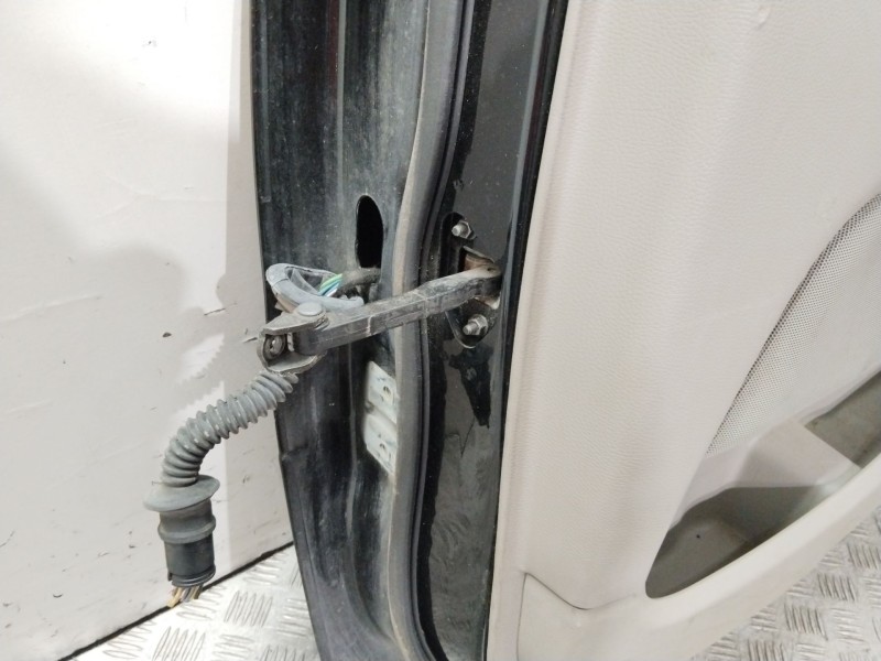 Recambio de puerta trasera derecha para volvo xc90 i (275) d5 awd referencia OEM IAM   NEGRO