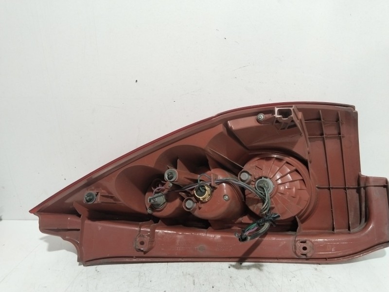 Recambio de piloto trasero izquierdo para mazda 5 (cr) 2.0 cd (cr19) referencia OEM IAM C23551160  