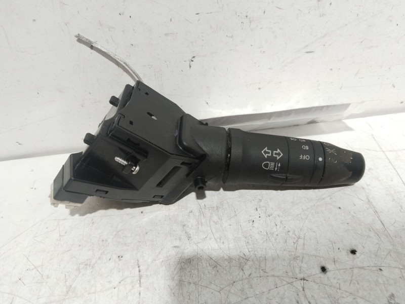 Recambio de mando intermitentes para nissan x-trail (t30) vertex referencia OEM IAM 255408H700  