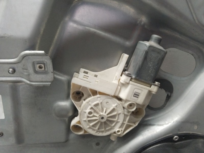 Recambio de elevalunas delantero izquierdo para ford focus lim. (cb4) titanium referencia OEM IAM 4M51B045H17  