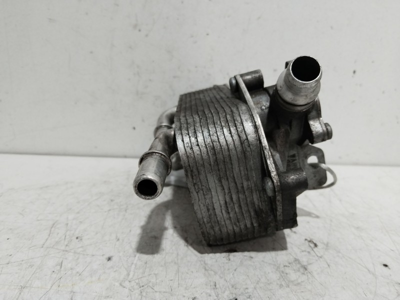 Recambio de enfriador aceite motor para bmw serie 3 touring (e91) 320d referencia OEM IAM 752106405  
