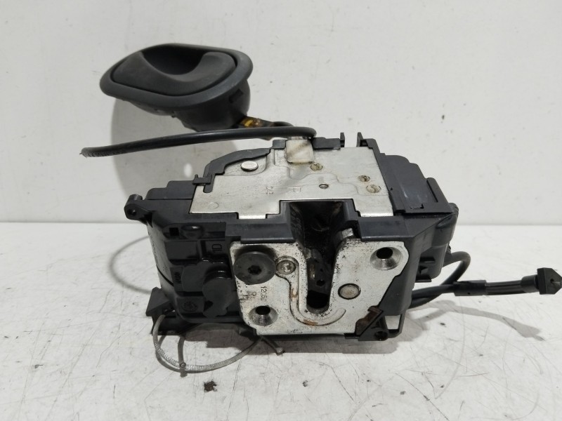 Recambio de cerradura puerta delantera derecha para renault modus confort expression referencia OEM IAM 8200219247  