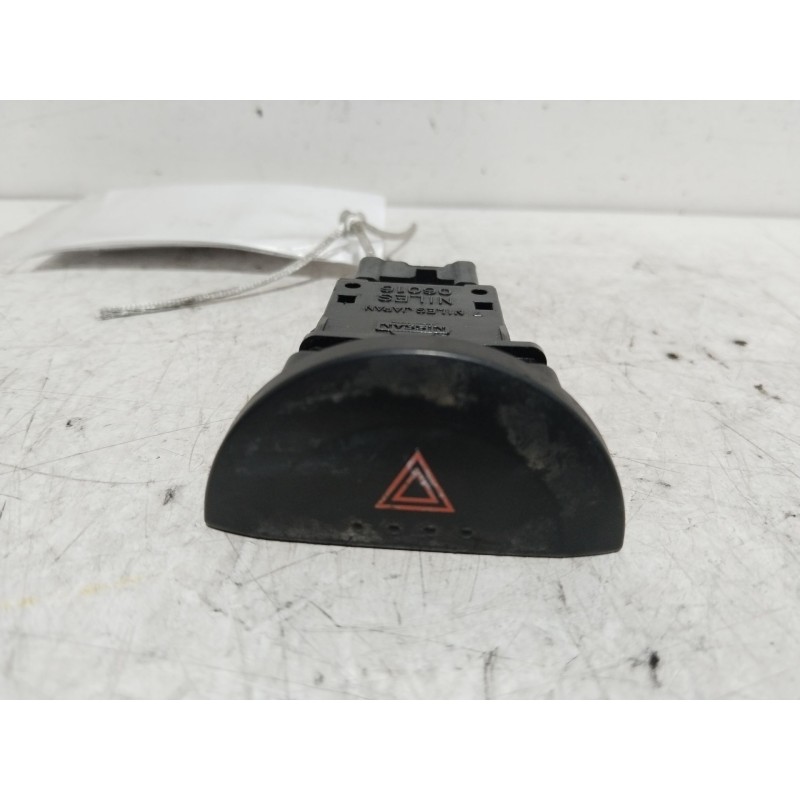 Recambio de warning para nissan x-trail (t30) vertex referencia OEM IAM 06016  