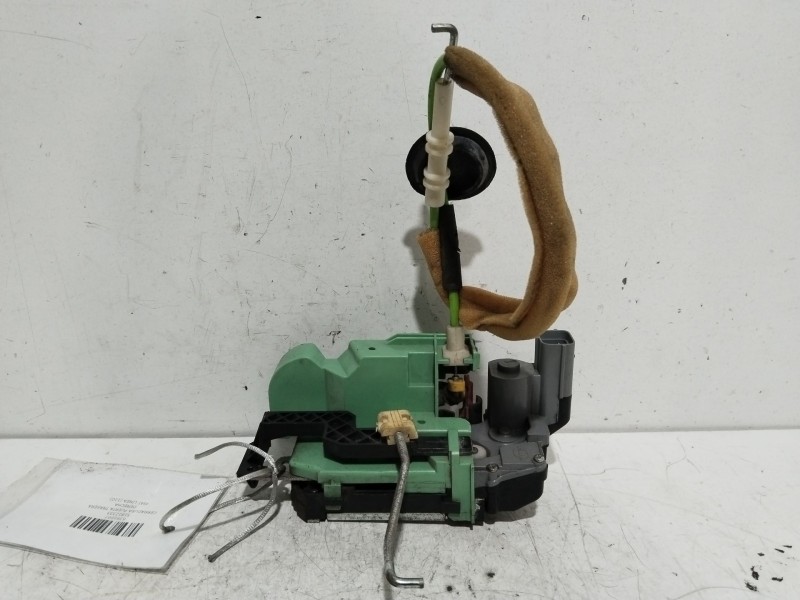 Recambio de cerradura puerta trasera derecha para fiat linea (110) easy referencia OEM IAM 51812333  