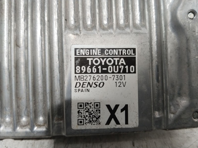 Recambio de centralita motor uce para toyota yaris hybrid active referencia OEM IAM 896610U710  