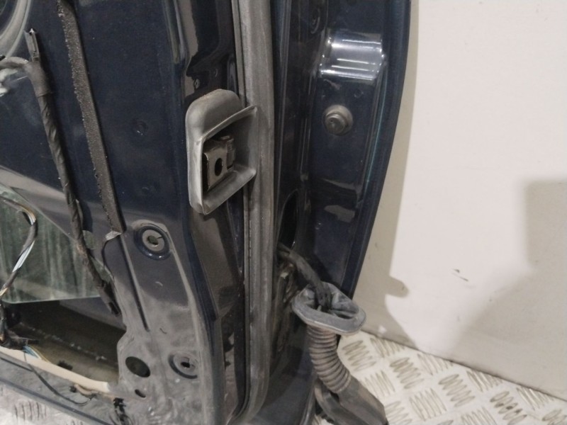 Recambio de puerta trasera izquierda para bmw serie 5 berlina (e60) 530d referencia OEM IAM 41527202341  