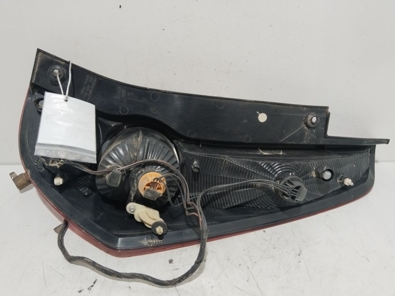 Recambio de piloto trasero izquierdo para opel agila b enjoy referencia OEM IAM 93193683  