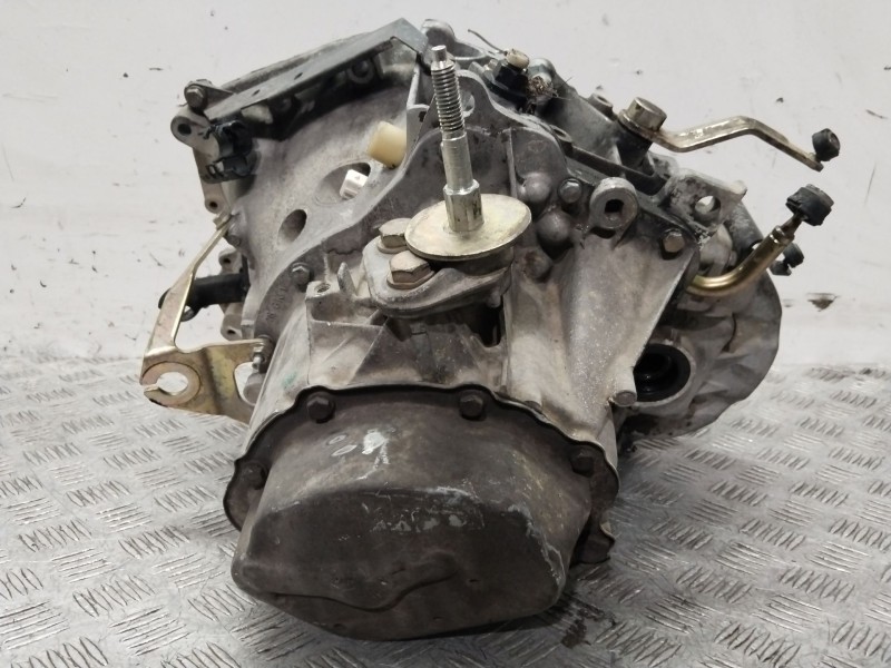 Recambio de caja cambios para peugeot 206 berlina xr referencia OEM IAM 20DL22  