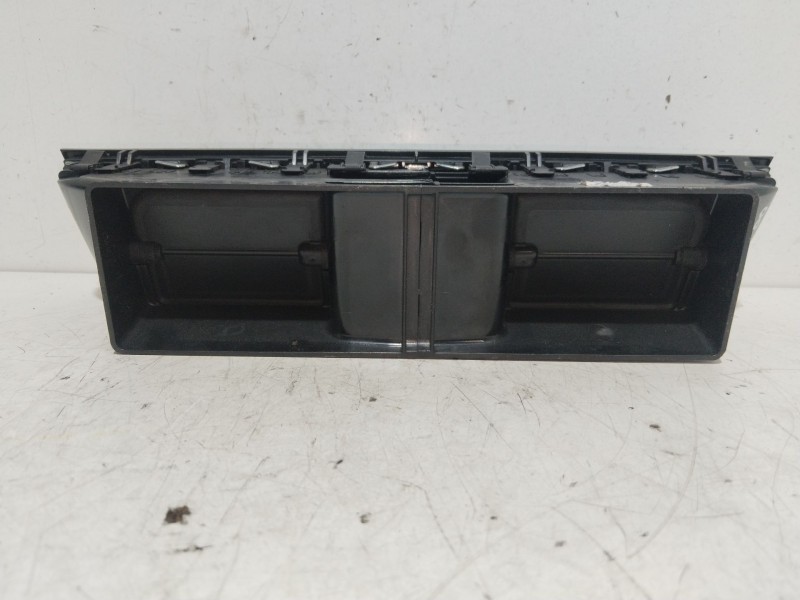 Recambio de rejilla aireadora central para seat toledo iv (kg3) 1.6 tdi referencia OEM IAM 5JA820951B  