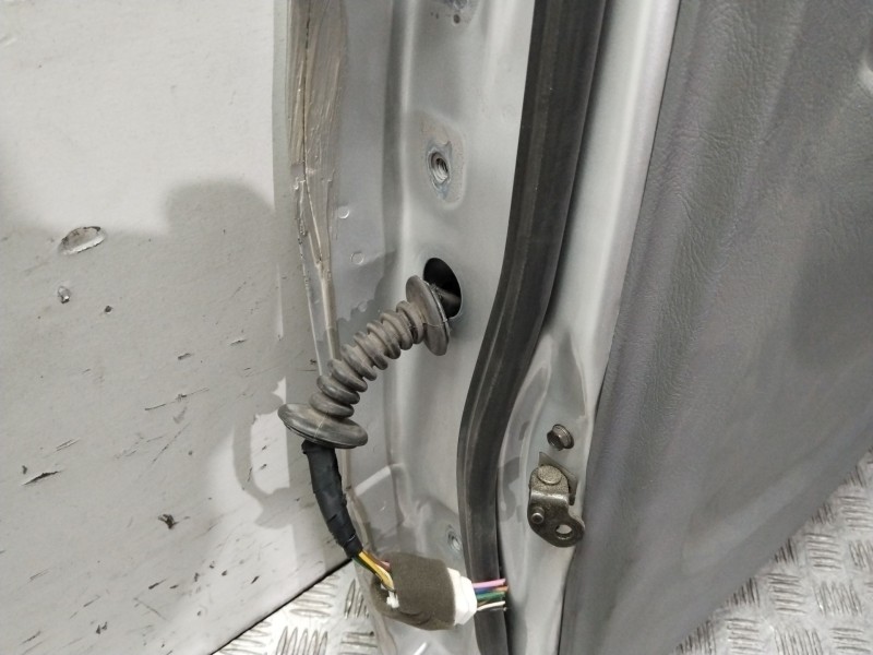 Recambio de puerta trasera derecha para hyundai accent (lc) gls worldcup referencia OEM IAM  GRIS 