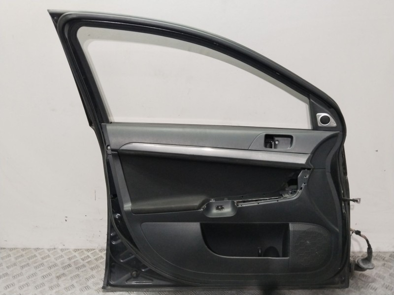 Recambio de puerta delantera izquierda para mitsubishi lancer berlina (cy0) inform referencia OEM IAM  NEGRO 