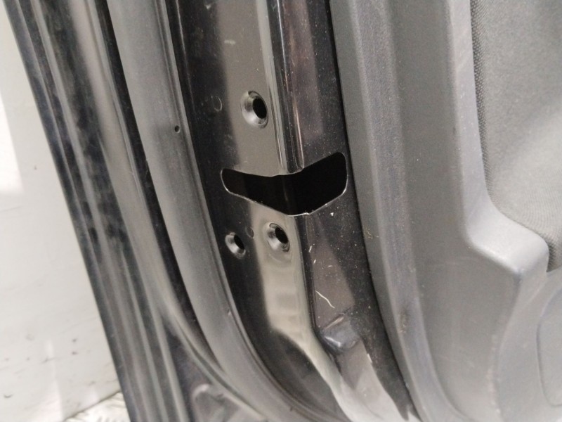 Recambio de puerta delantera izquierda para mitsubishi lancer berlina (cy0) inform referencia OEM IAM  NEGRO 