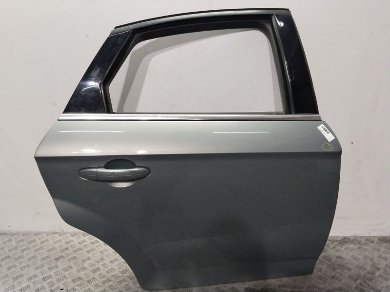 Recambio de puerta trasera derecha para ford mondeo ber. (ca2) ghia referencia OEM IAM 1694252  