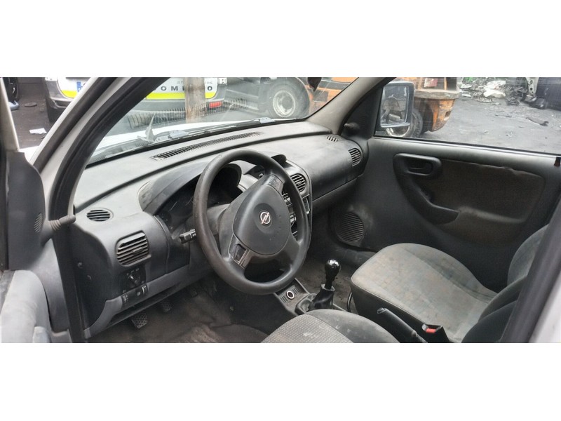 opel combo tour del año 2002