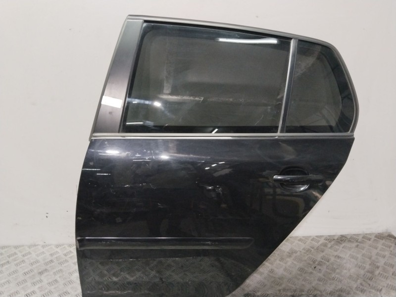 Recambio de puerta trasera izquierda para volkswagen golf v (1k1) 1.9 tdi referencia OEM IAM 1K6833105J  