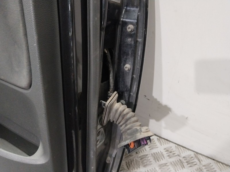 Recambio de puerta trasera izquierda para volkswagen golf v (1k1) 1.9 tdi referencia OEM IAM 1K6833105J  