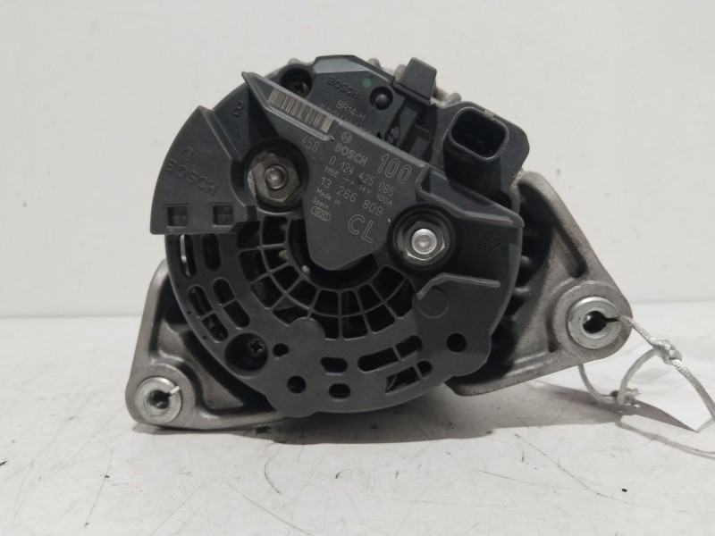 Recambio de alternador para opel meriva b monospace (s10) 1.4 (75) referencia OEM IAM 13266809  0124425085