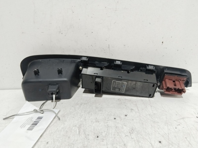 Recambio de mando elevalunas delantero izquierdo para citroën c-crosser exclusive referencia OEM IAM 8608A060  
