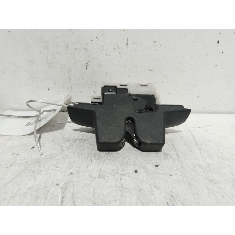 Recambio de cerradura maletero / porton para renault scenic ii confort dynamique referencia OEM IAM 8200076240H  