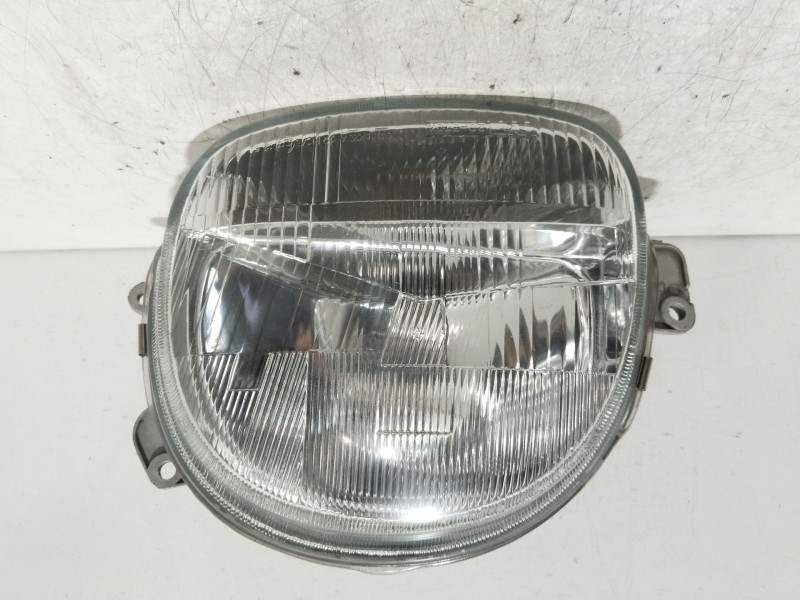 Recambio de faro izquierdo para renault twingo (co6) 1.2 (c066/67/68) referencia OEM IAM 7701046215  