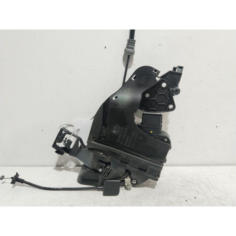 Recambio de cerradura puerta delantera derecha para volvo s40 berlina momentum referencia OEM IAM 30699112  