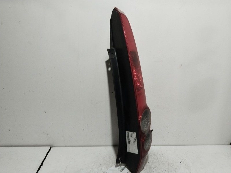 Recambio de piloto trasero derecho para ford fiesta (cbk) ambiente referencia OEM IAM 1324563  