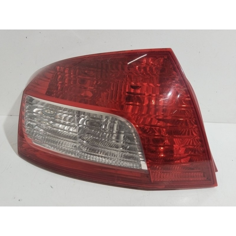 Recambio de piloto trasero izquierdo para peugeot 407 (6d_) 1.6 hdi 110 (6d9hzc, 6d9hyc) referencia OEM IAM 6350HP  