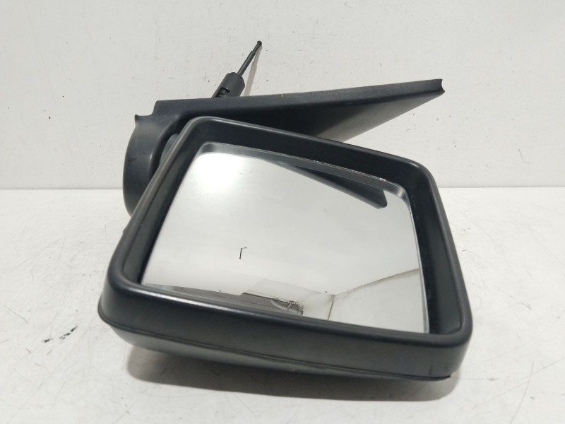 Recambio de retrovisor derecho para opel combo tour 1.7 di 16v referencia OEM IAM 24400682  