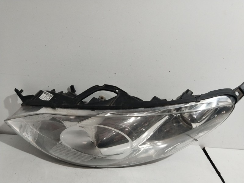 Recambio de faro izquierdo para peugeot 407 (6d_) 1.6 hdi 110 (6d9hzc, 6d9hyc) referencia OEM IAM 0301213203  