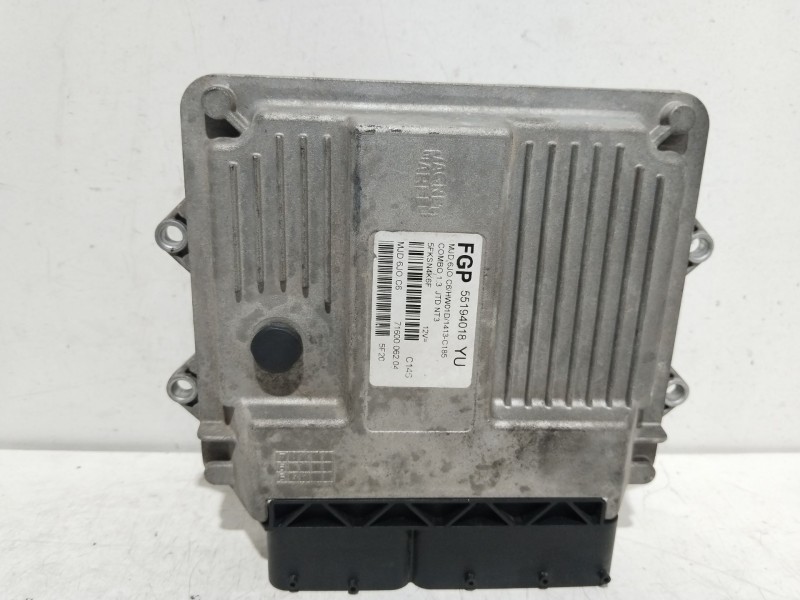 Recambio de centralita motor uce para opel combo tour 1.3 cdti 16v referencia OEM IAM 55194018YU  