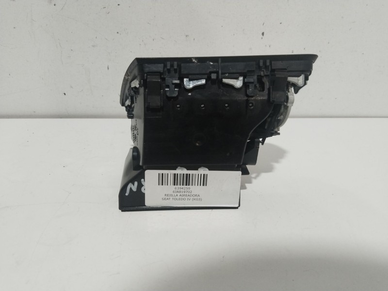 Recambio de rejilla aireadora para seat toledo iv (kg3) 1.6 tdi referencia OEM IAM 6JA819702  